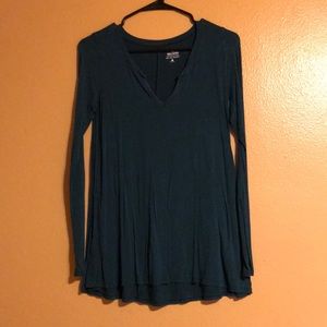 Long sleeve must have tee!